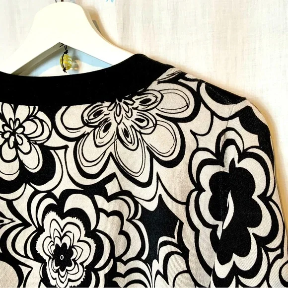 Cable and Gague cardigan sweater Petitie M, black and grey mod pattern - Picture 3 of 15